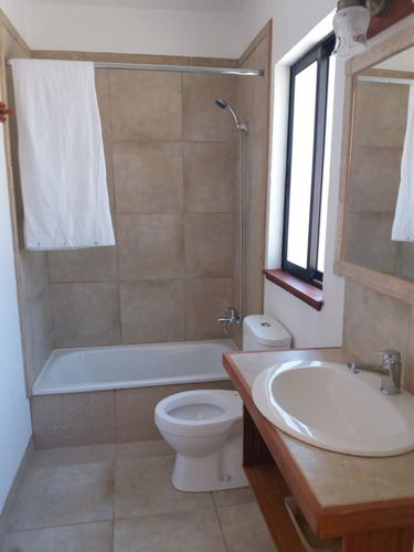 Arriendo Casa NOSP 4D en suite Walk-in cl&oacute;set 4B 8E 1B Casas de Chacabuco - Colina