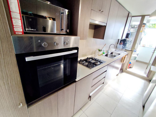 Arriendo Departamento SO 3D en suite Walk-in cl&oacute;set 3B 2E 1B Los Leones - Providencia