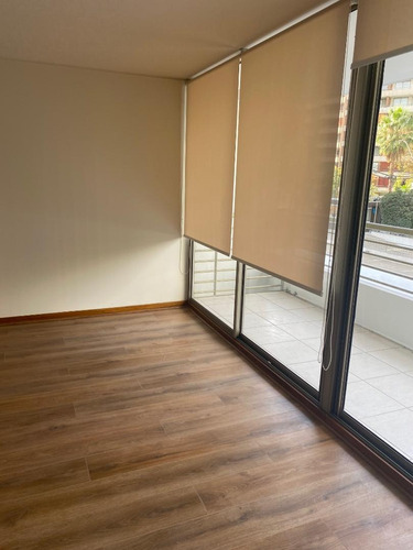 Arriendo Departamento SO 4D 4B 2E 1B Barrio El Golf - Las Condes