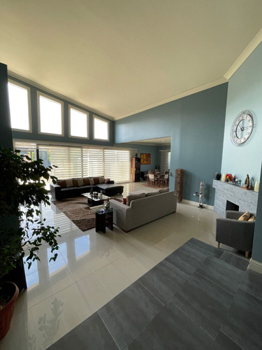 Arriendo Casa 5D 3B 3E 2B Casas de Chacabuco - Colina