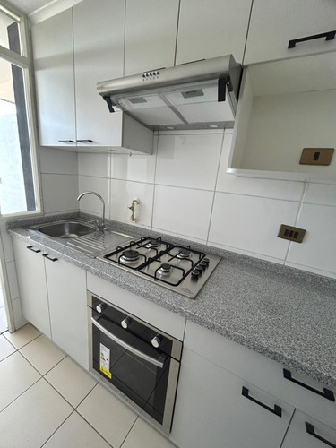 Arriendo Departamento NP 2D en suite 2B 1E 1B Barrio Italia - Providencia