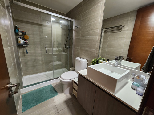 Arriendo Departamento NO 3D en suite Walk-in cl&oacute;set 3B 2E 1B Campus Oriente - Providencia