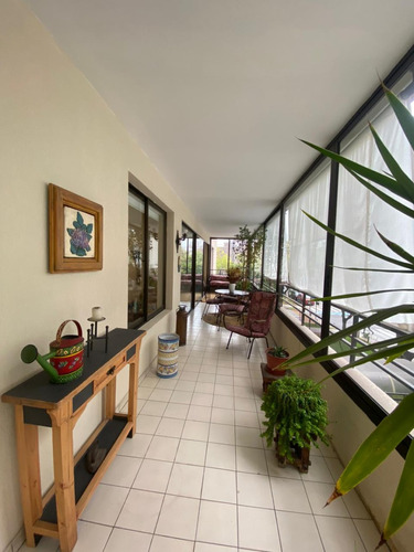 Venta Departamento 4D Walk-in cl&oacute;set 3B 1E 1B Barrio El Golf - Las Condes