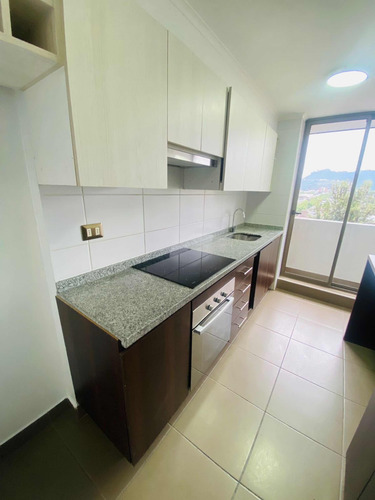 Arriendo Departamento 2D en suite 2B 1E 1B Barrio Italia - Providencia