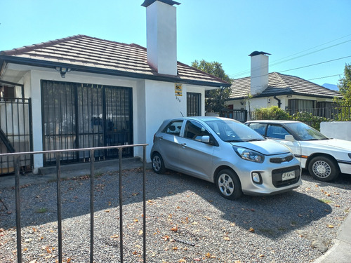 Arriendo Casa NO 3D 2B 3E 1B Metro Hernando de Magallanes - Las Condes