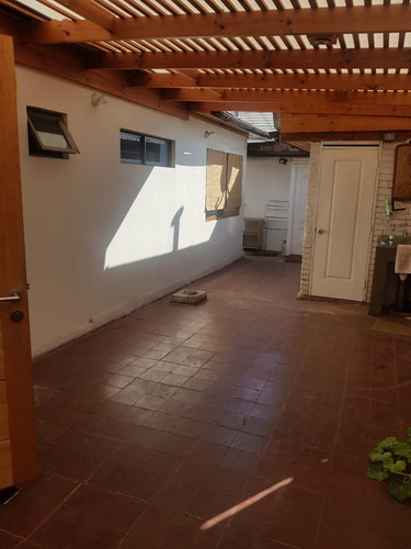 Arriendo Casa 3D 2B 2E 1B Villa El Dorado - Vitacura