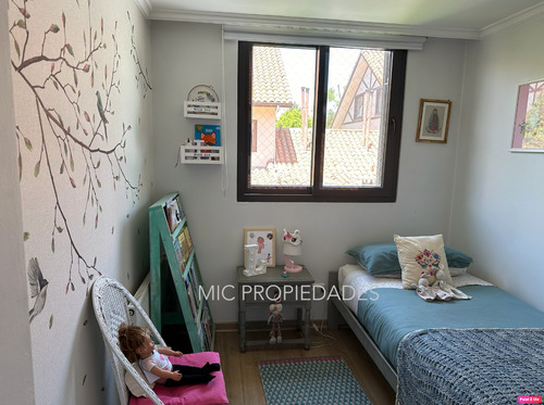 Venta Casa N 4D en suite Walk-in cl&oacute;set 2B 2E 1B La Llaver&iacute;a - Vitacura