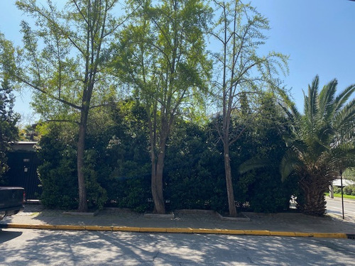 Venta Casa NO 6D en suite Walk-in cl&oacute;set 5B 4E 2B Jard&iacute;n Del Este - Vitacura