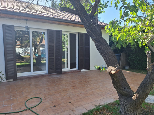 Arriendo Casa 3D 3B 3E Troncos Viejos - La Reina