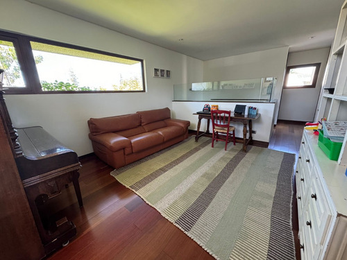 Venta Casa N 4D 4B 2E 1B Los Trapenses - Lo Barnechea