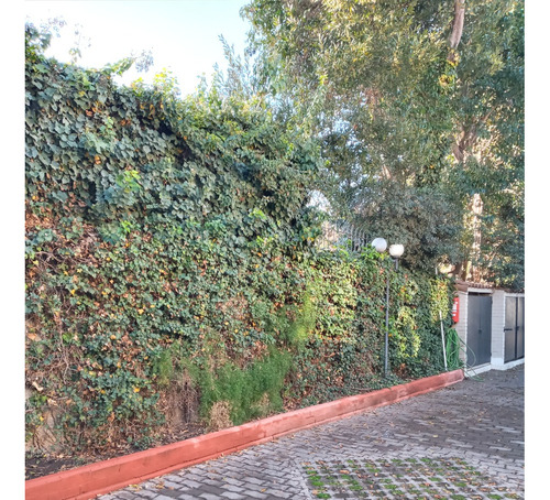 Venta Casa NP 4D 3B 1E Troncos Viejos - La Reina