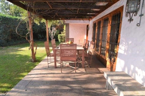 Arriendo Casa N 5D en suite 4B 2E 1B Metro Bilbao - Providencia