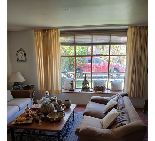 Venta Casa NO 5D 4B 2E San Carlos de Apoquindo - Las Condes