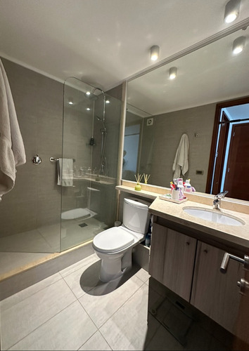 Venta Departamento N 2D en suite Walk-in cl&oacute;set 2B 2E 1B Mall Sport - Las Condes