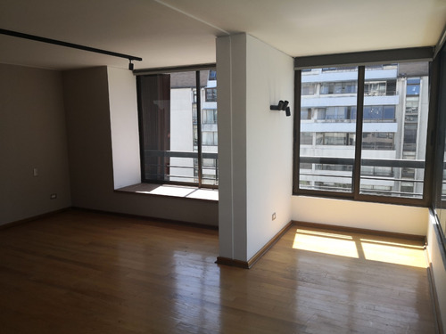Venta Departamento NO 3D 3B 2E 1B Barrio El Golf - Las Condes