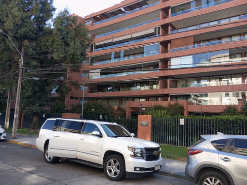 Venta Departamento O 3D en suite Walk-in cl&oacute;set 3B 2E 2B Estadio Croata - Vitacura