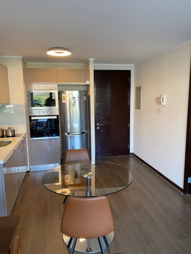 Venta Departamento O 1D en suite 1B 1E 1B Metro Hernando de Magallanes - Las Condes