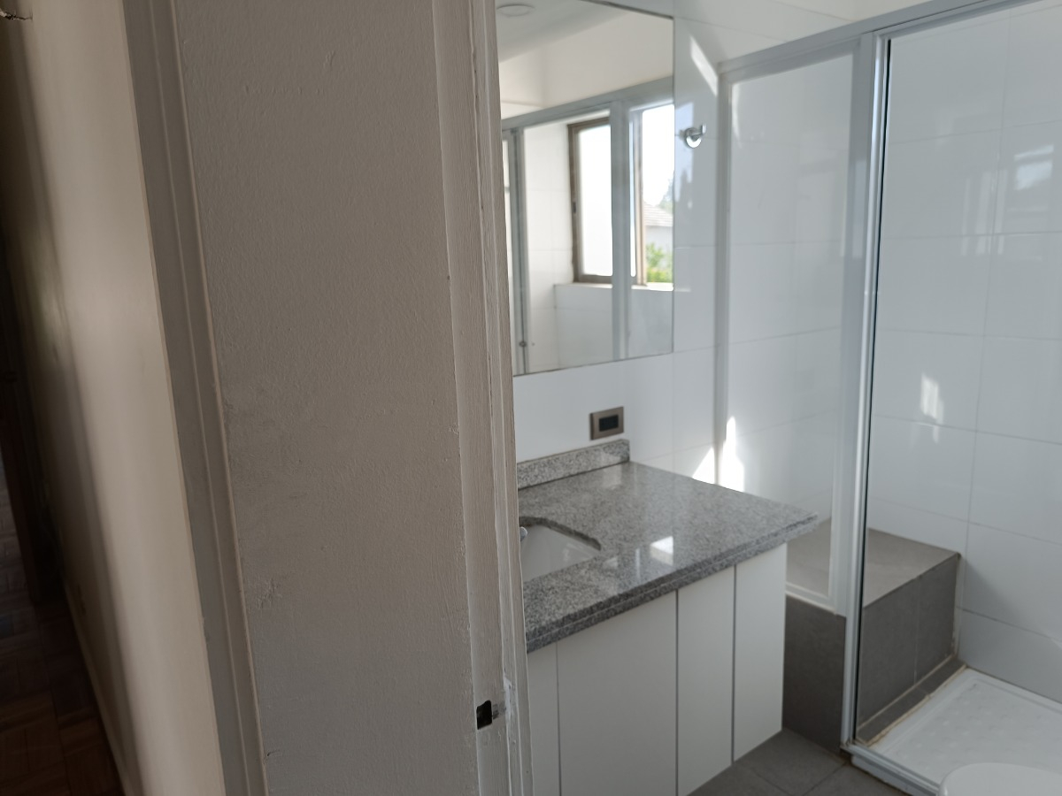 Arriendo Departamento SO 3D 2B 2E Metro Bilbao - Providencia