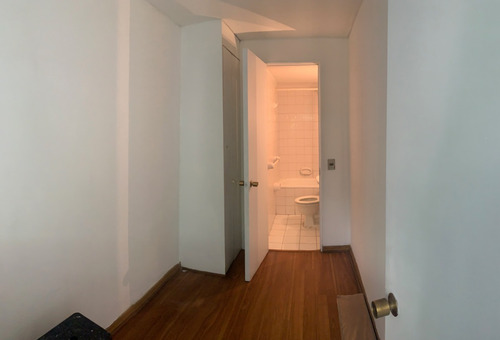 Arriendo Departamento NO 4D en suite Walk-in cl&oacute;set 3B 1E 1B Vaticano - Las Condes