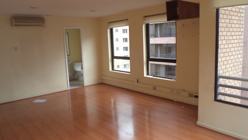 Venta Oficina 2B 2E 1B Centro Financiero - Las Condes