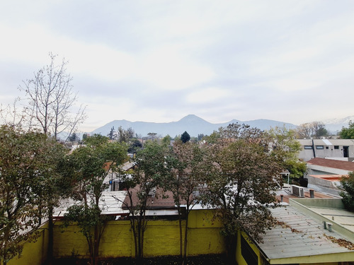 Arriendo Casa SO 6D 3B 2E 1B Nuestra Se&ntilde;ora del Rosario - Vitacura