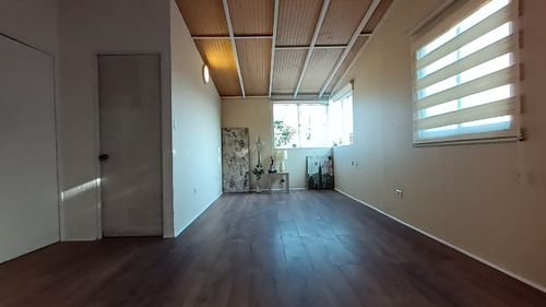 Venta Casa NP 5D 3B 3E Villa Los Jard&iacute;nes - Villa Los Presidentes - &Ntilde;u&ntilde;oa