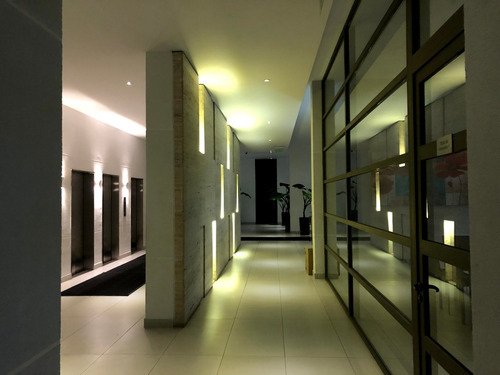 Arriendo Departamento S 2D en suite 2B 1E 1B Parque Arauco - Las Condes