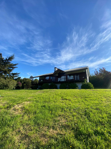 Arriendo Casa NOSP 4D en suite 3B 4E 2B  - Puerto Varas