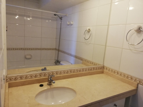 Arriendo Departamento SP 2D en suite Walk-in cl&oacute;set 2B 1E Vaticano - Las Condes