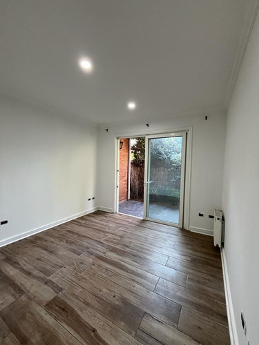 Arriendo Casa NO 2D 1B 2E Los Dominicos - Las Condes