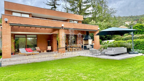 Arriendo Casa NO 5D en suite Walk-in cl&oacute;set 4B 4E 1B La Dehesa - Lo Barnechea