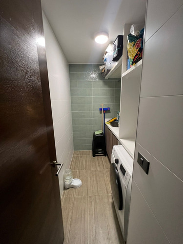 Venta Departamento NP 3D 2B 2E 1B Rotonda Atenas - Las Condes