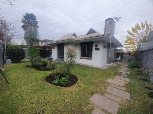 Venta Casa NOSP 5D en suite 4B 2E 1B Los Dominicos - Las Condes