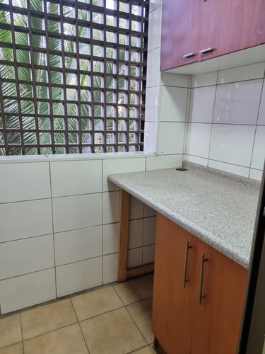 Venta Departamento NO 4D en suite Walk-in cl&oacute;set 2B 1E 1B Metro Irarr&aacute;zaval - &Ntilde;u&ntilde;oa