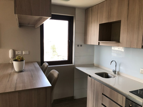 Arriendo Departamento NO 2D 1B 1E Metro Hernando de Magallanes - Las Condes
