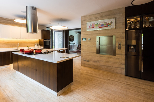 Venta Casa NO 3D en suite Walk-in cl&oacute;set 4B 8E 1B La Dehesa - Lo Barnechea