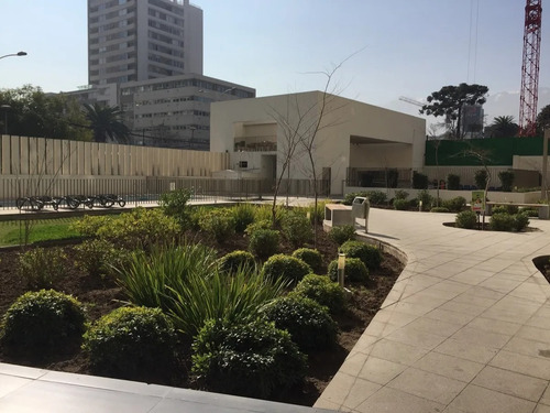 Venta Departamento SO 2D en suite Walk-in cl&oacute;set 2B 2E 1B Plaza Ega&ntilde;a - &Ntilde;u&ntilde;oa