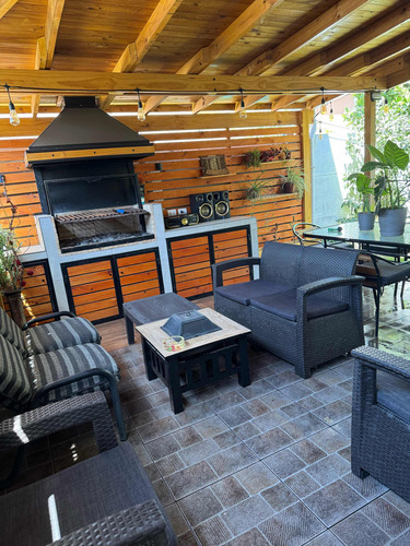 Venta Casa 4D 3B 2E Centro de Colina - Colina