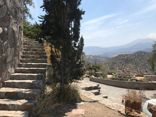 Arriendo Casa NO 2D en suite Walk-in cl&oacute;set 3B 1E Camino a Farellones - Lo Barnechea