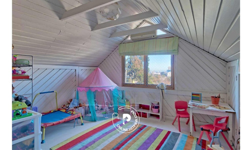 Arriendo Casa 6D 4B 3E 1B Los Dominicos - Las Condes