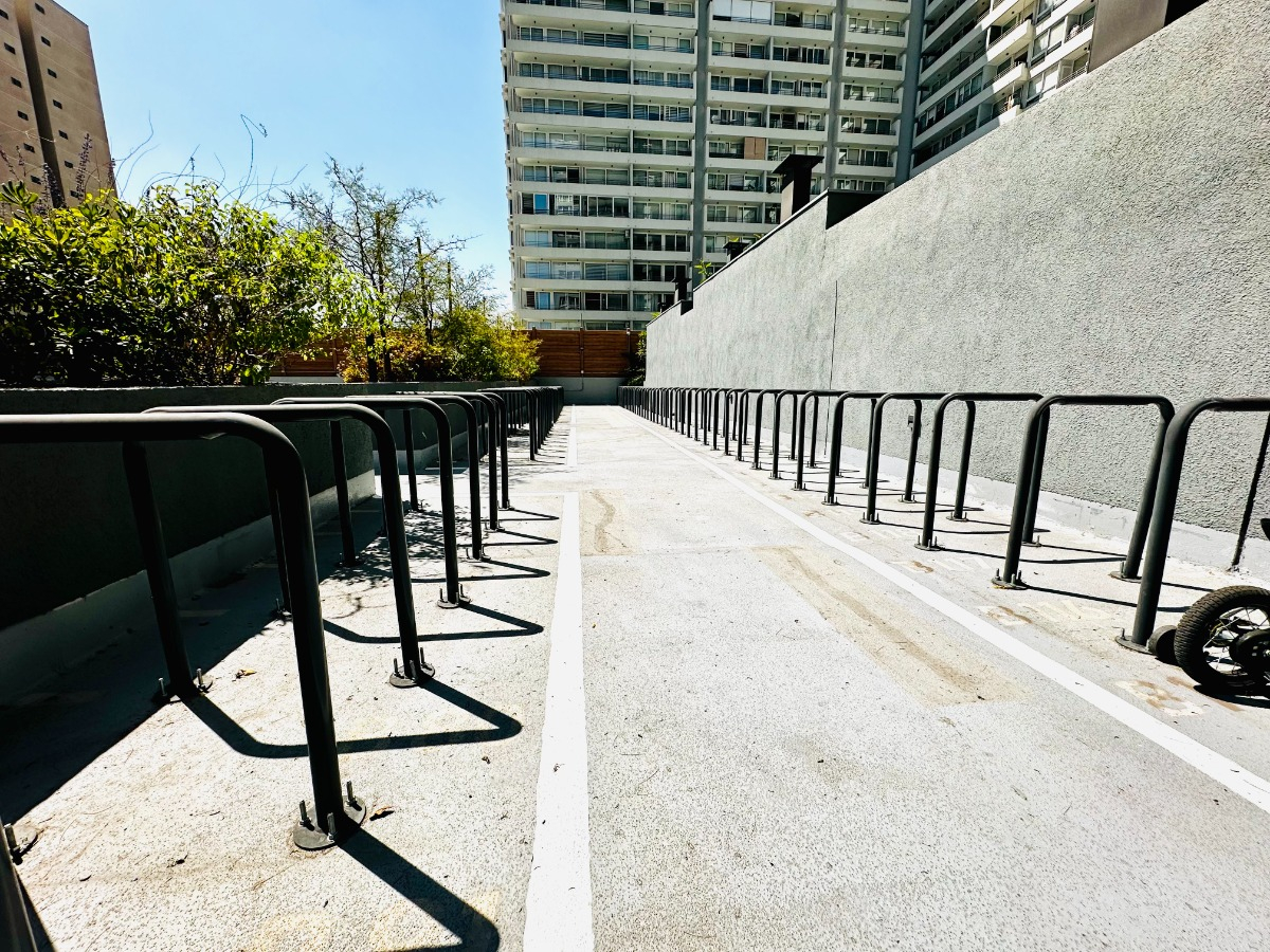 Arriendo Departamento NO 2D en suite 2B 1E 1Bd Estadio Nacional - &Ntilde;u&ntilde;oa