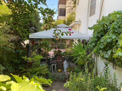 Venta Casa NOSP 8D 4B 6E 2B Las Lilas - Providencia