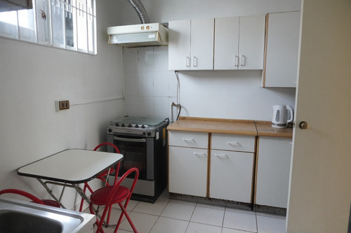 Arriendo Departamento NO 4D 2B 1E Metro Hernando de Magallanes - Las Condes