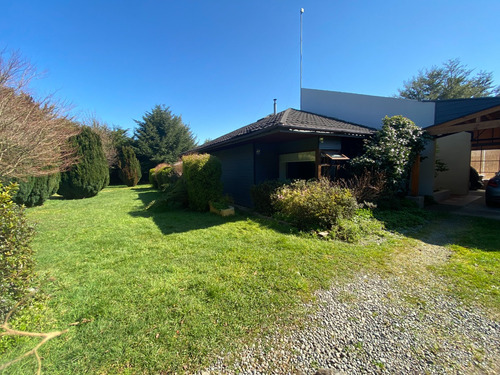 Venta Casa NO 6D en suite Walk-in cl&oacute;set 4B 4E 2B Camino a Ensenada - Puerto Varas