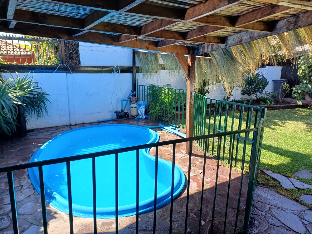 Arriendo Casa 3D 2B 2E Rotonda Atenas - Las Condes