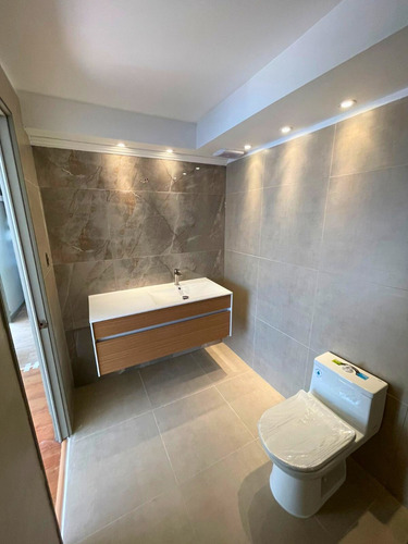 Arriendo Departamento SO 3D en suite 3B 1E 1B Barrio El Golf - Las Condes