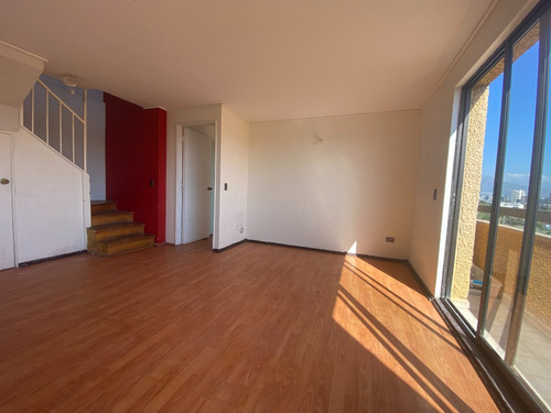 Venta Departamento SO 3D en suite Walk-in cl&oacute;set 2B 1E 1B Campus Oriente - Providencia