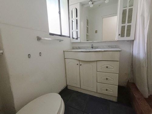 Venta Departamento O 3D 2B 1B Barrio Italia - Providencia