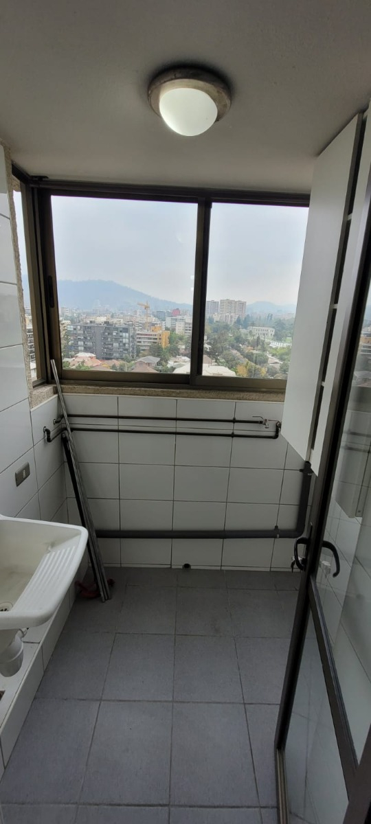 Arriendo Departamento NP 3D en suite Walk-in cl&oacute;set 2B 1E Metro Monse&ntilde;or Eyzaguirre - &Ntilde;u&ntilde;oa