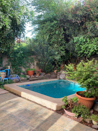 Venta Casa 5D en suite Walk-in cl&oacute;set 5B 2E San Carlos de Apoquindo - Las Condes